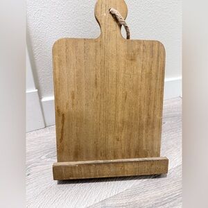 Kitchen Wooden Cutting Board Recipe Holder Decor Stand